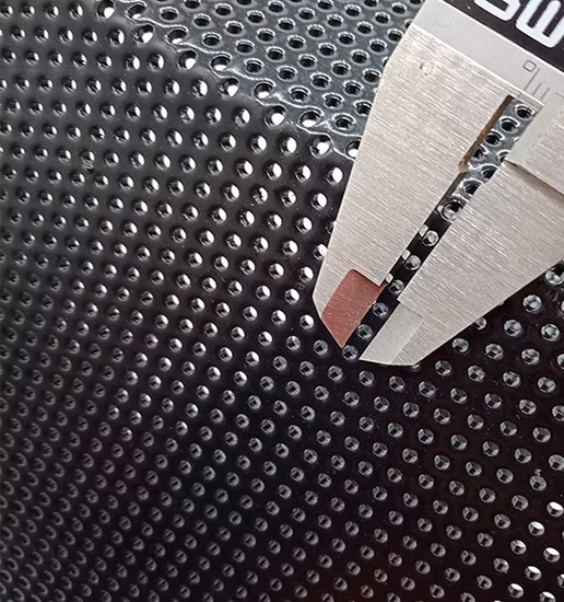 Customized Manufacturer Punching Metal Perforated Titanium Mesh Sheet