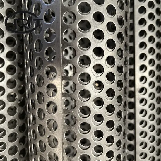 China Finely Processed Super Black PVD Titanium Slit Edge Bead Blast Decorative Plate Stainless Steel Sheet Platinum Quoted Titanium Mesh Sheet